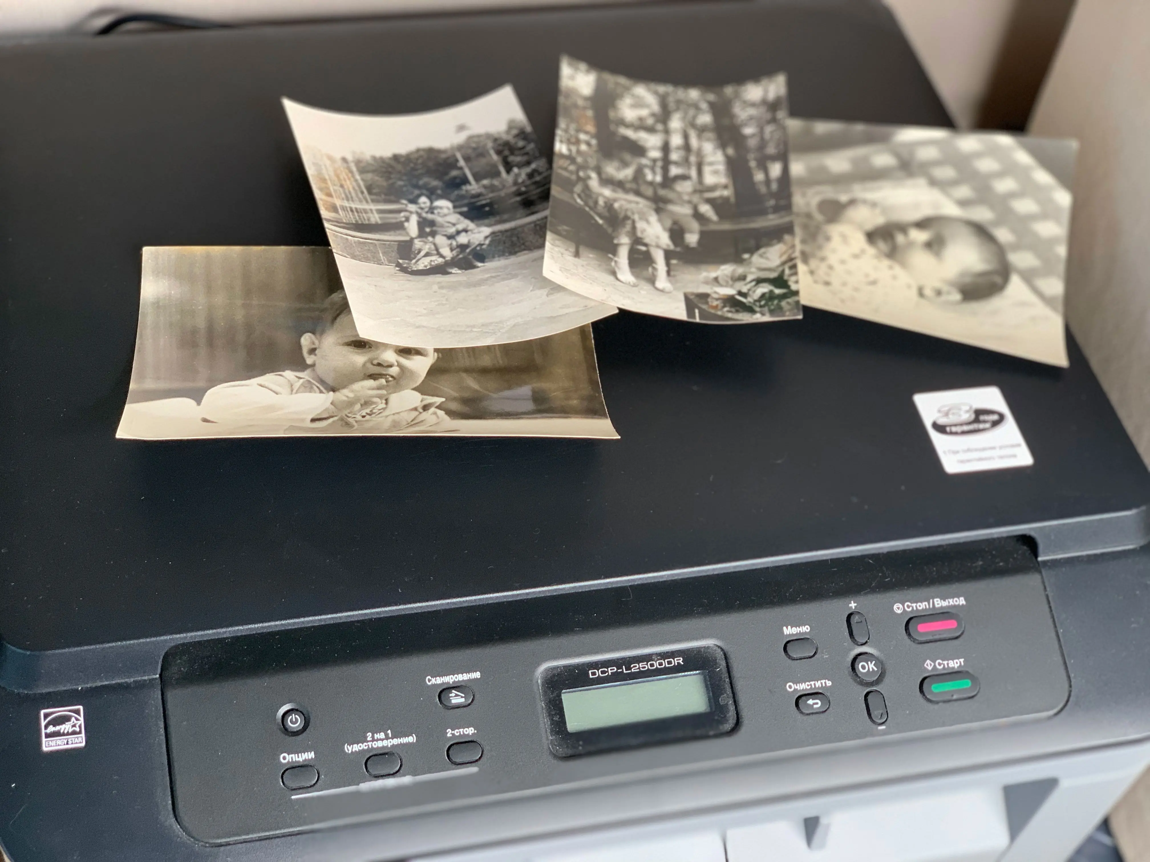 Best way to scan old Photos..